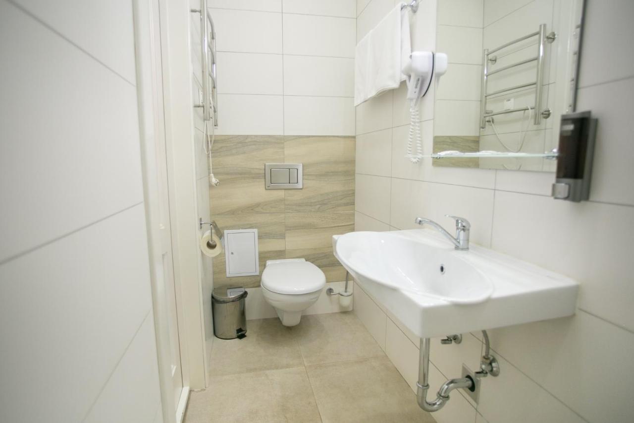 Molodezhnaya Hotel Брест Екстер'єр фото