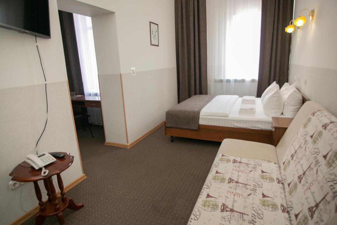 Molodezhnaya Hotel Брест Екстер'єр фото